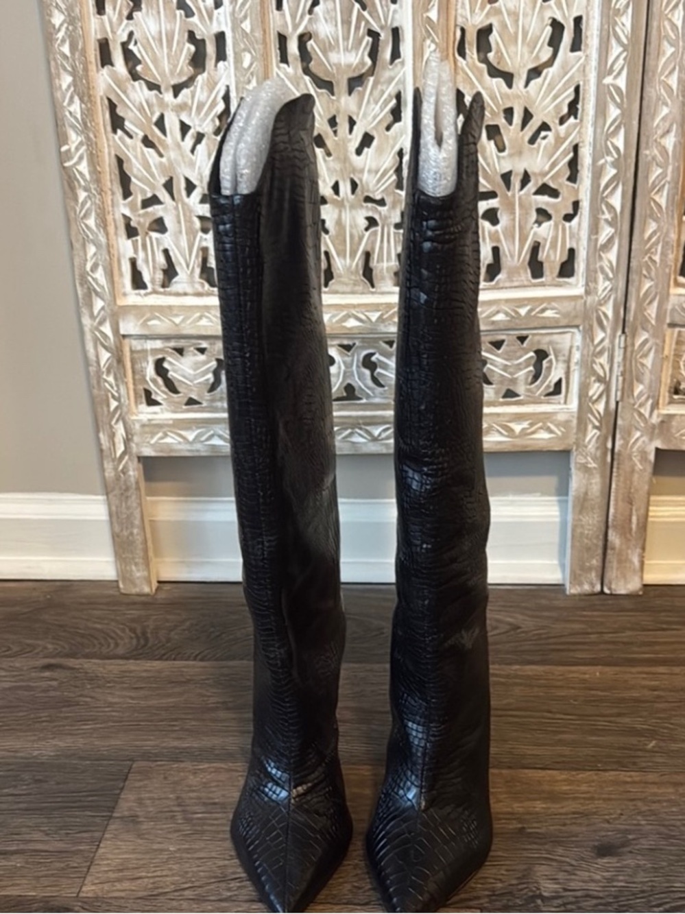 SCHUTZ Maryana Black Croc-Embossed Knee-High Pointed Stiletto Boots size 11 EUC - Picture 2 of 4